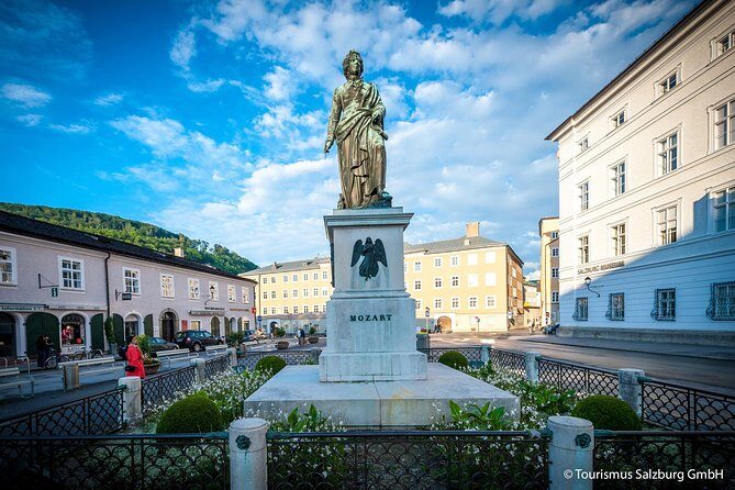2-Hour Private Salzburg City Highlights Tour - Old Town routing: St Peter’s Abbey, Salzburg Cathedral, and Mozart’s baptism