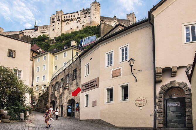 Best of Mozart Concert and Dinner or VIP Dinner at Fortress Hohensalzburg - Seats, comfort, heat, and pace: the stuff that can make or break it