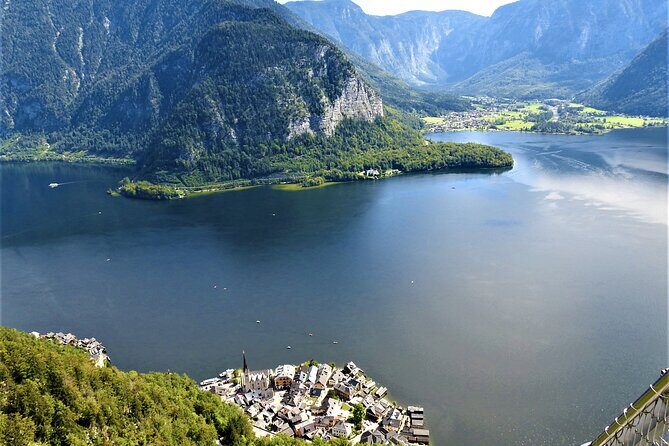 Full-Day Minivan Tour From Salzburg to Hallstatt with 5 Fingers,Lakes&Mountains - 5 Fingers: cable car to five viewpoints (and the hike you should plan for)