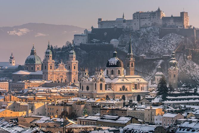 Mozart and Advent/Christmas Concert with Dinner at Fortress Hohensalzburg - Meeting Point and Getting There Without Stress