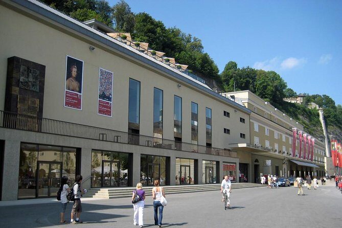 Private Tour: Discover Salzburg and the Stunning Lake District - Mozart’s birthplace: a short stop with big context