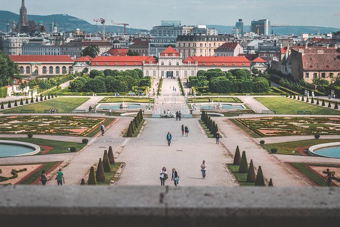 Private Transfer from Salzburg to Vienna: Door-to-door, English-speaking driver - Key things to know before you go