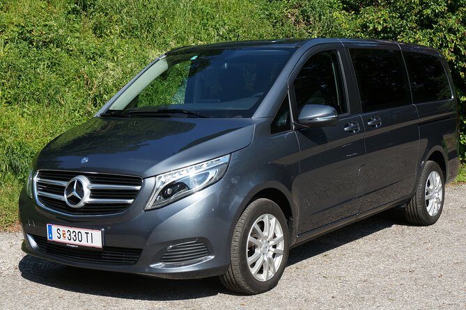 Salzburg Airport Private Departure Transfer - Who Runs the Show