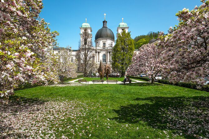Salzburg On the Traces of Mozart Private Tour - Schloss Leopoldskron: A Fast Photo Stop With a Mozart-Linked Feel