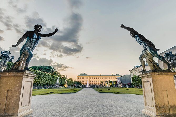 Salzburg: Palace Concert at the Marble Hall of Mirabell Palace - What happens once you’re inside the Marble Hall
