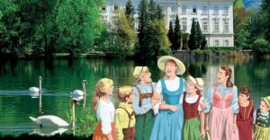 Salzburg: Sound of Music Private Half-Day Tour - Meeting up in Salzburg and pacing a 4-hour day