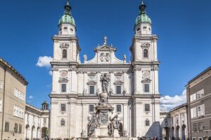 Salzburg Sound of Music Quest: Self-Guided Escape Game - Stop 1: Pegasus Fountain as your first puzzle checkpoint
