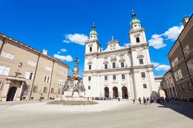 Skip-the-line Hohensalzburg Fortress Private Tour and Ticket - Salzburg Old Town walk: Mozartplatz and the city’s center