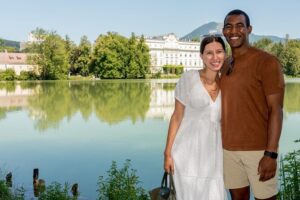 The Original Sound of Music Tour in Salzburg - Lake Leopoldskron photo stop: the boat-scene viewpoint